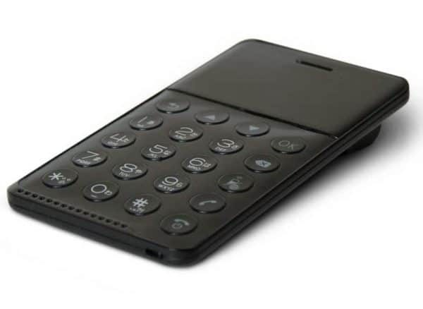 Le NichePhone-S, un portable à l'apprence de calculette