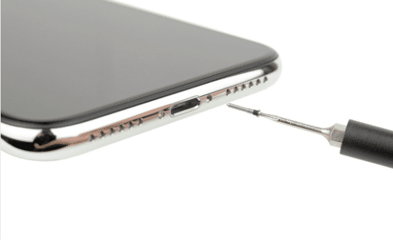 iFixit a réalisé une évaluation de la facilité de réparation du dernier iPhone