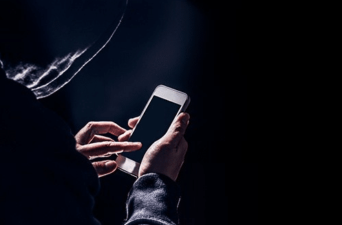 Skygofree incite les téléphones à se connecter sur les réseaux corrompus.