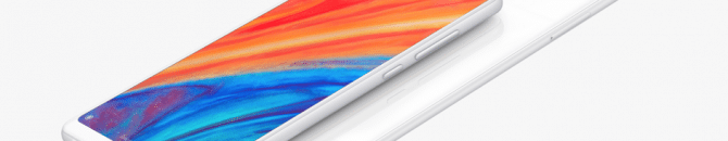 Le Xiaomi Mi Mix 2S arbore un très joli design, avec une face arrière en céramique.