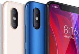 Esthétiquement, le Xiaomi Mi 8 ressemble beaucoup à l'iPhone X.