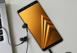 Samsung galaxy A6 plus face avant.