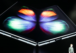 le Galaxy Fold de 2019, le nouveau téléphone pliable de Samsung