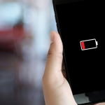 Apple n’est pas honnête sur l’autonomie de ses iPhone, selon une association de consommateurs