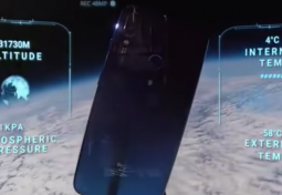 Xiaomi envoi un redmi note 7 dans l'espace
