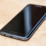Samsung pourrait bientôt mettre une caméra sous l’écran de ses smartphones