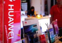 Huawei met en place un programme de remboursement lorsque Google et Facebook ne fonctionne plus