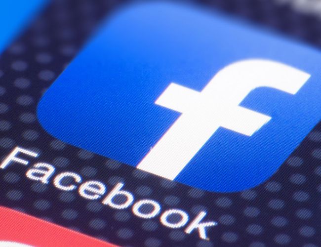 Après l'application Facebook, ce sera le système d'exploitation Facebook qui arrivera sur smartphone en concurrencera Android.