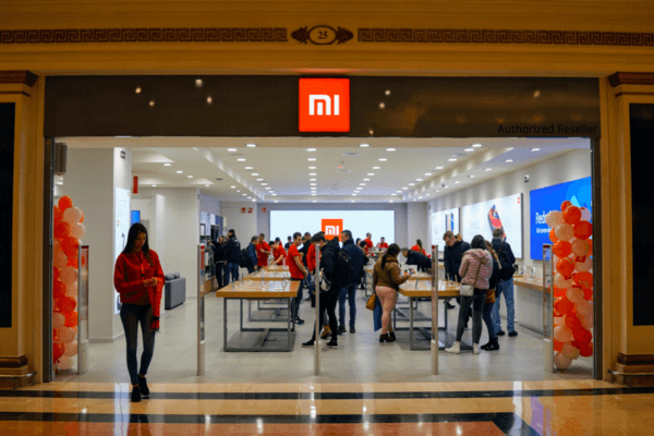 Xiaomi ouvre beaucoup de Mi-Store pour que les clients puissent se décider plus facilement.