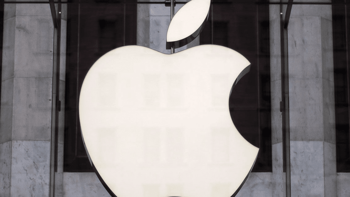 Apple en léger recul sur ses ventes. Apple en léger recul sur ses ventes.