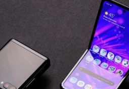 Galaxy Z Flip.